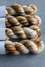 Load image into Gallery viewer, Gingerbread Martini - 4ply