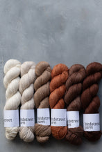 Load image into Gallery viewer, Fawn - 4ply - Alpaca/silk/cashmere