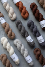 Load image into Gallery viewer, Fawn - 4ply - Alpaca/silk/cashmere