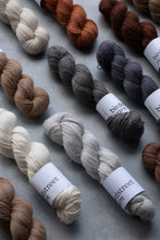 Load image into Gallery viewer, Fawn - 4ply - Alpaca/silk/cashmere