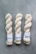 Load image into Gallery viewer, Cream - 4ply - Alpaca/silk/cashmere