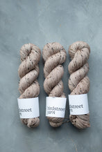 Load image into Gallery viewer, Vintage - 4ply Donegal Nep