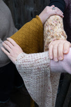 Load image into Gallery viewer, Gingerbread Martini - 4ply