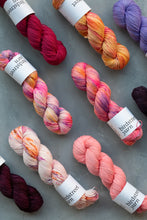 Load image into Gallery viewer, Sunshiiine! - 4ply - Hand-dyed yarn