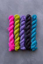 Load image into Gallery viewer, Jumpin' Jack Flash Minis Set - 4ply - 5x20g minis