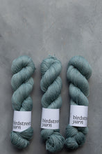 Load image into Gallery viewer, Cove - 4ply Merino /linen
