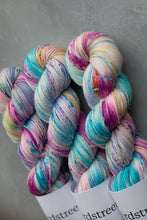 Load image into Gallery viewer, Still Frozen HD - 4ply sparkle