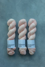 Load image into Gallery viewer, Peachie - 4ply - Hand-dyed yarn