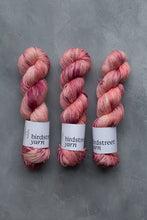 Load image into Gallery viewer, Tefiti - 4ply - Alpaca/silk/cashmere