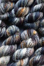 Load image into Gallery viewer, Pebbles On A Beach - Zebra yarn 4ply