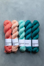 Load image into Gallery viewer, Jewel - 4ply - Hand-dyed yarn