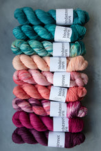 Load image into Gallery viewer, Scuba- 4ply - Hand-dyed yarn
