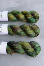 Load image into Gallery viewer, Any Way The Wind Blows - 4ply - Hand-dyed yarn
