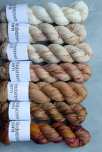 Load image into Gallery viewer, Fallin&#39; For You - 4ply yarn

