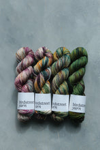 Load image into Gallery viewer, Falling With Style - 4ply - Hand-dyed yarn
