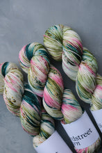 Load image into Gallery viewer, Mistletoe Kisses: 4ply
