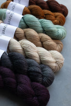 Load image into Gallery viewer, Seaglass - 4ply - Single XF Merino/Mohair

