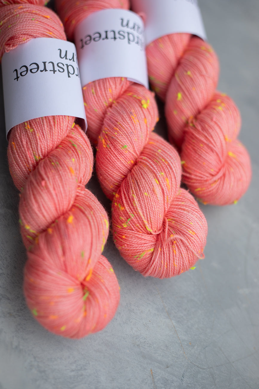 Sassy - 4ply Neon Nep