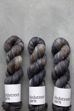 Load image into Gallery viewer, Pebbles On A Beach - 4ply - Alpaca/silk/cashmere
