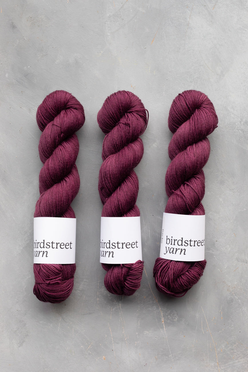 Garbo - 4ply - Hand-dyed yarn (Yak 70)