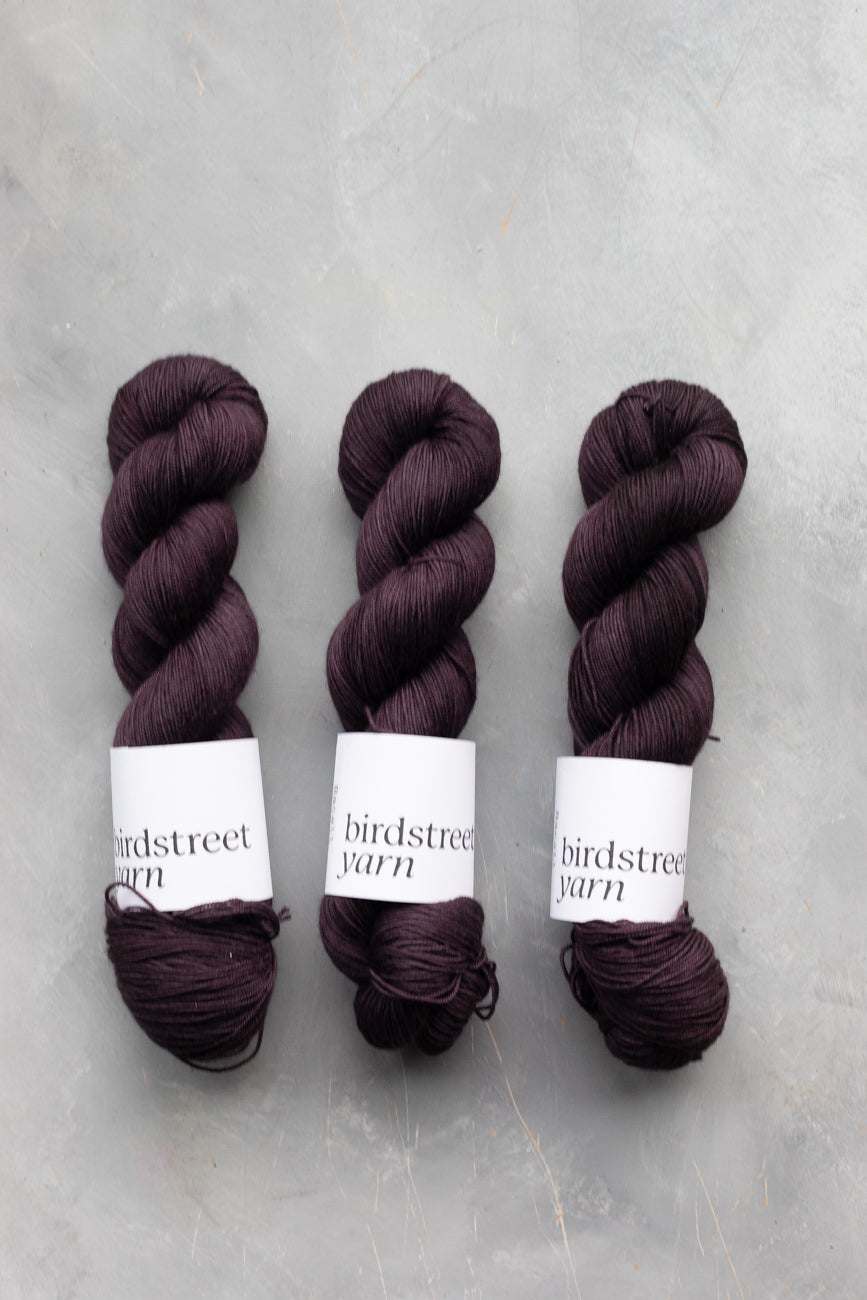 Bacall - 4ply - Hand-dyed yarn (Yak 70)