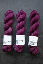 Load image into Gallery viewer, Beaujolais - 4ply - Hand-dyed yarn
