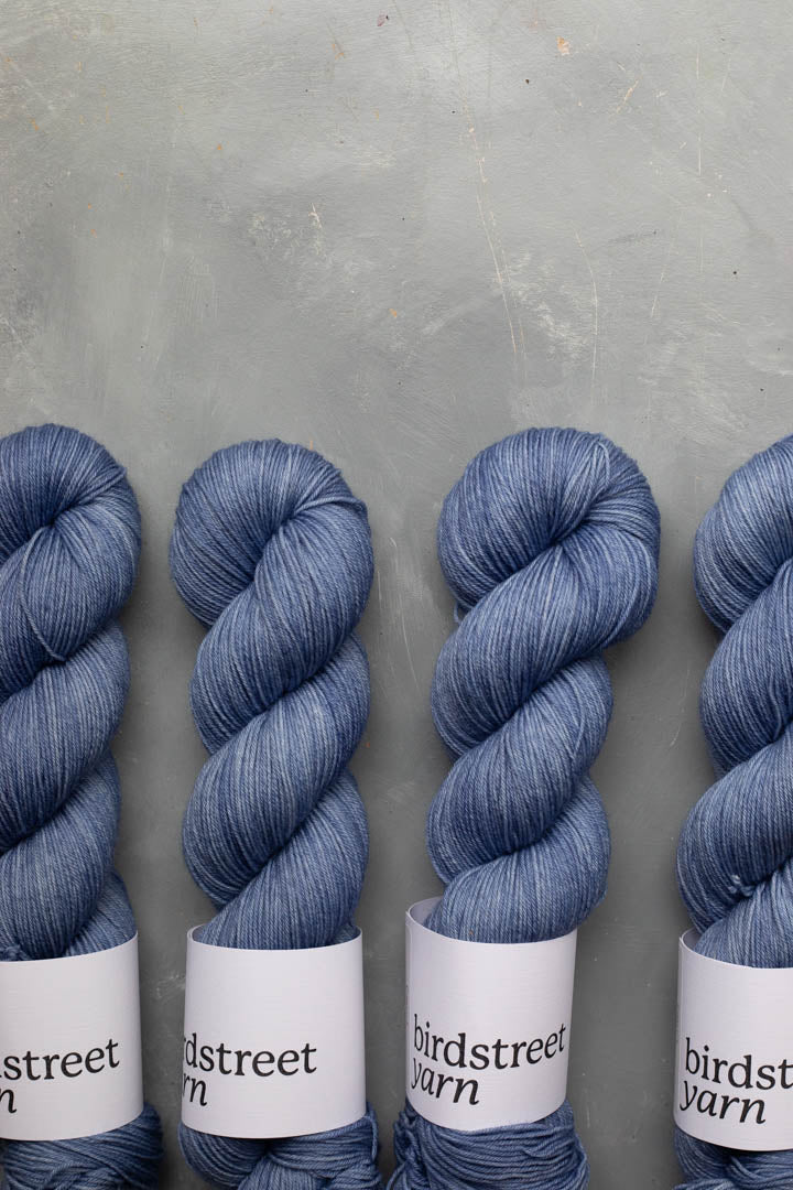 Capri - 4ply - Hand-dyed yarn