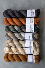 Load image into Gallery viewer, Stella Bella - 4ply - Hand-dyed yarn
